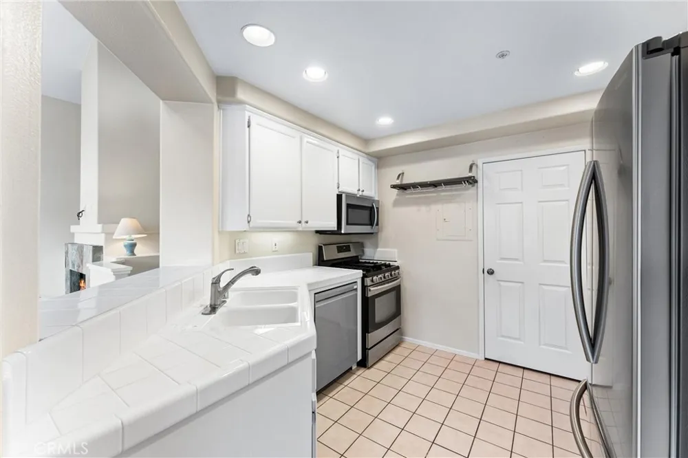4 Paseo Del Sol Rancho Santa Margarita, CA 92688