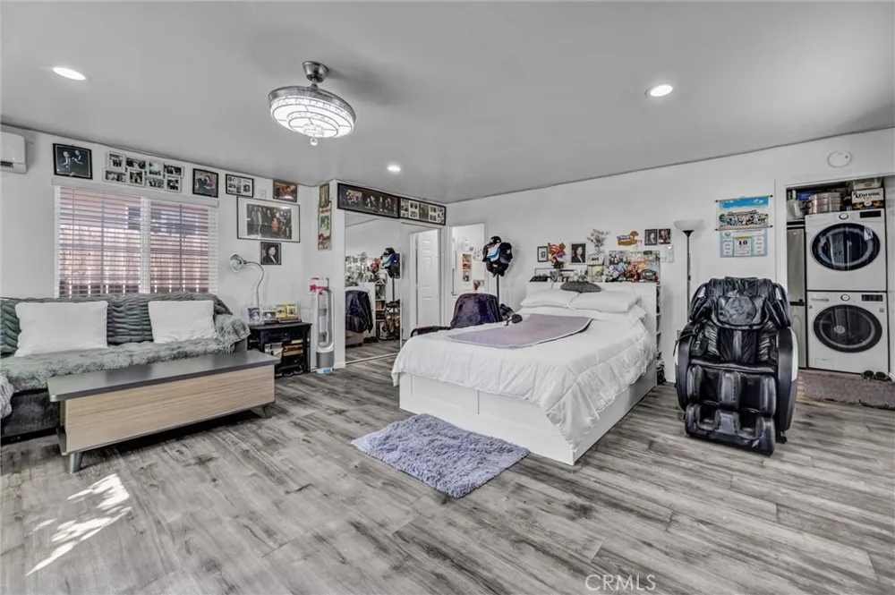 20928 Nectar Lakewood, CA 90715