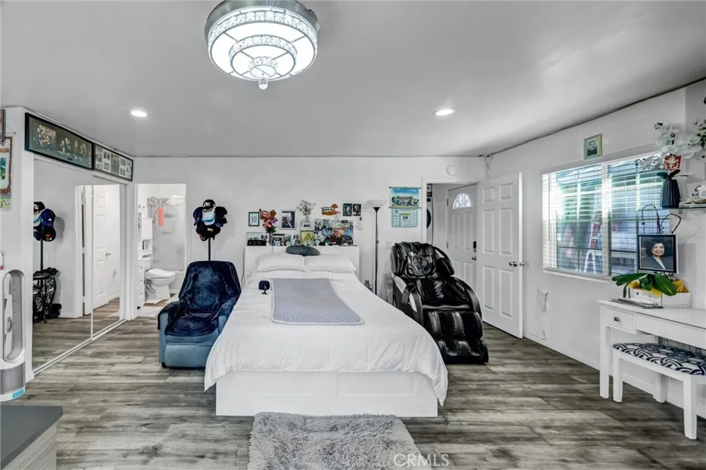 20928 Nectar Lakewood, CA 90715
