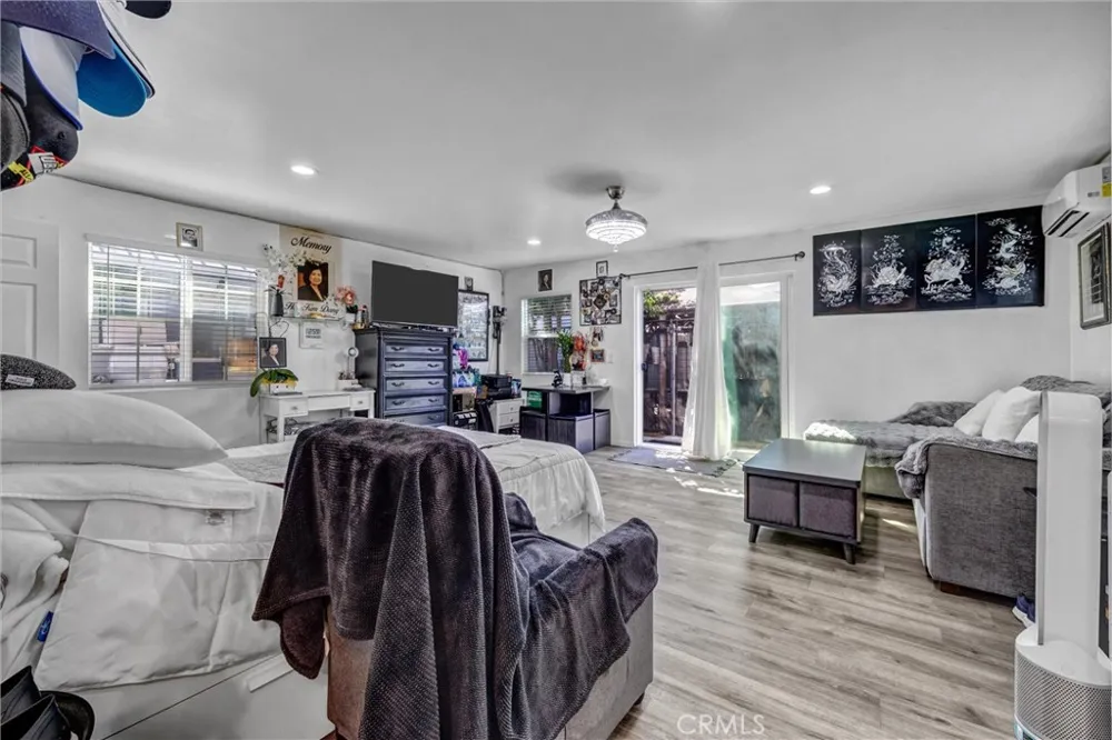 20928 Nectar Lakewood, CA 90715