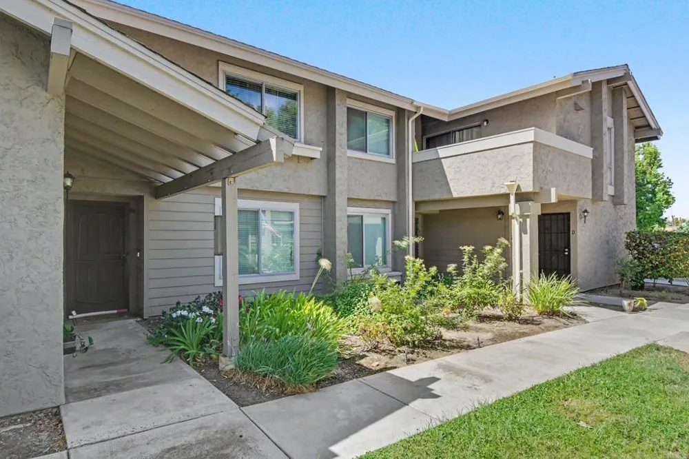 1508 Gustavo Street #B El Cajon, CA 92019