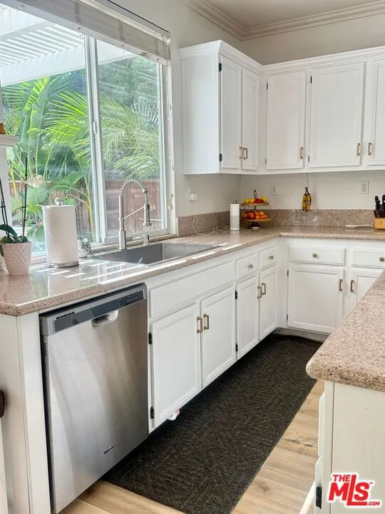 43033 Manchester Court Temecula, CA 92592