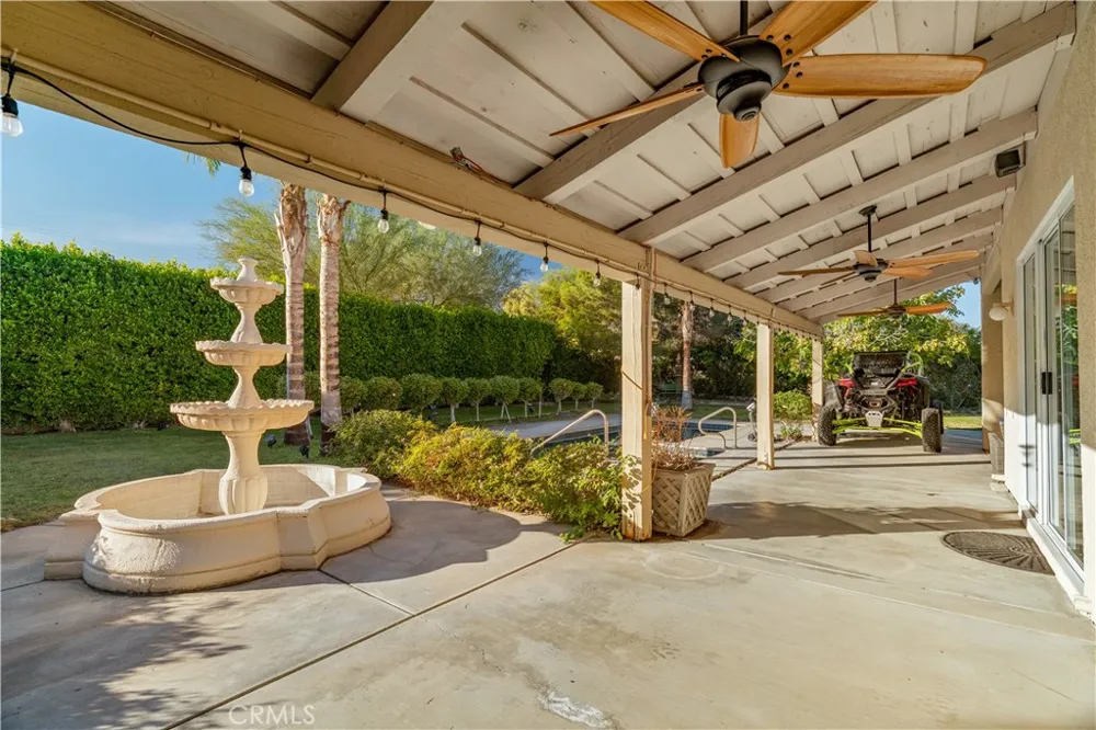 1820 E Racquet Club Palm Springs, CA 92262