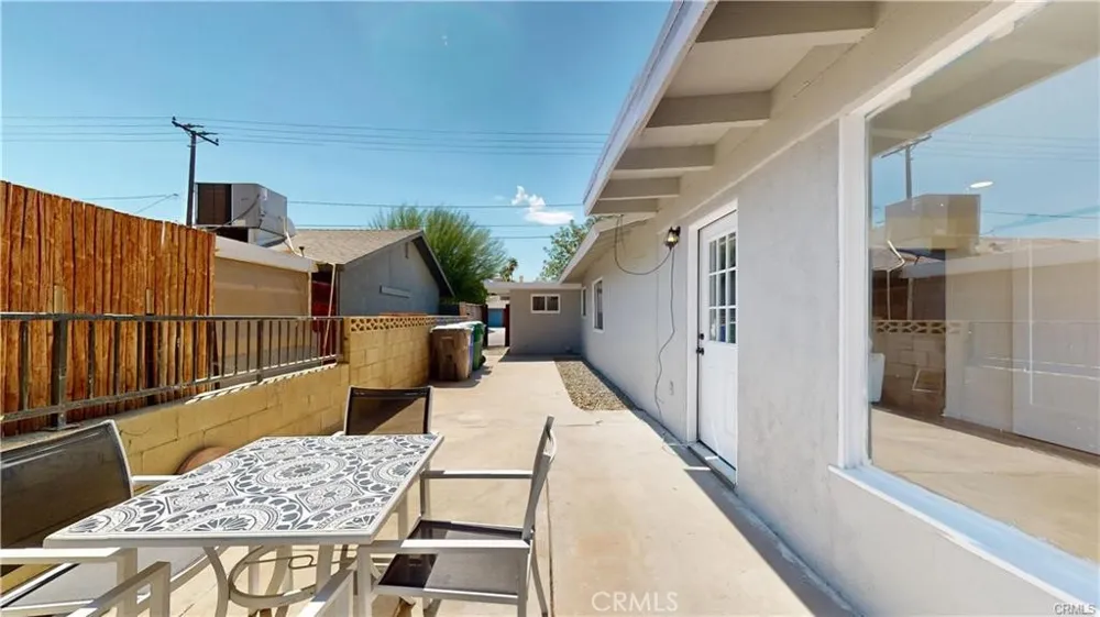 77630 California Drive Palm Desert, CA 92211