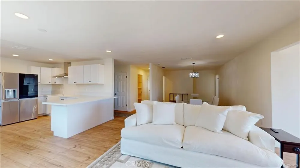 77630 California Drive Palm Desert, CA 92211