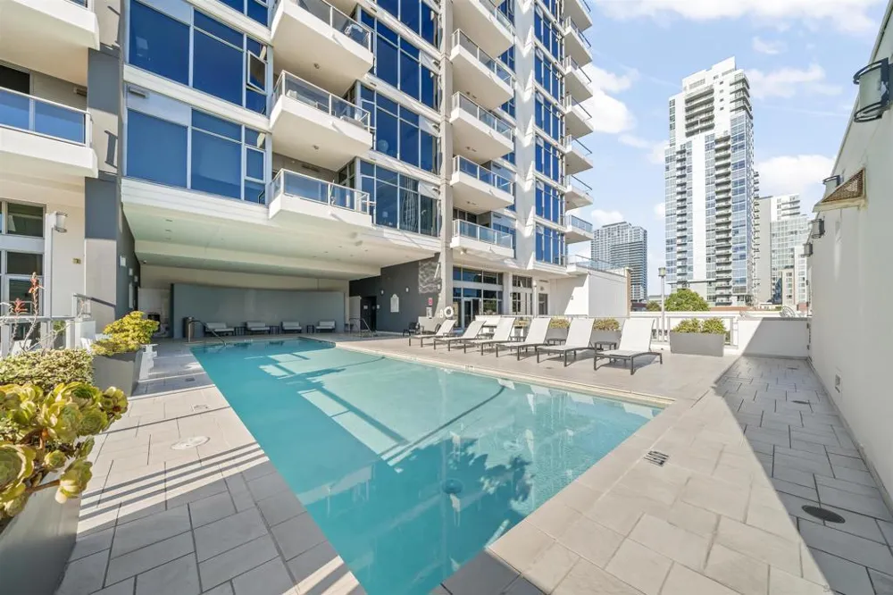 575 6th Ave #804 San Diego, CA 92101