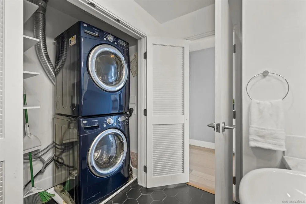 575 6th Ave #804 San Diego, CA 92101