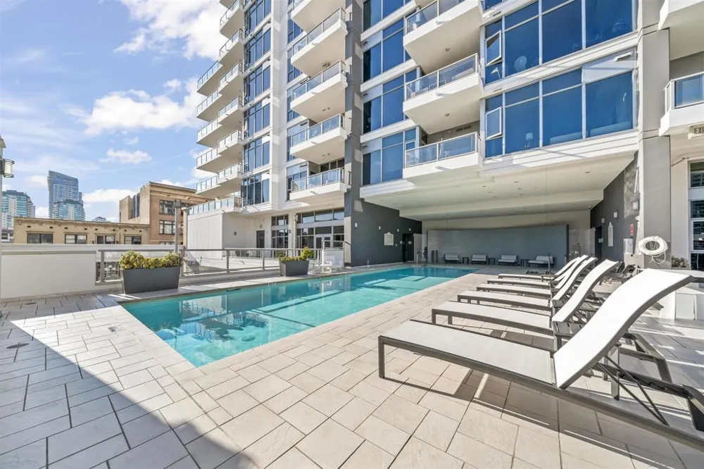 575 6th Ave #804 San Diego, CA 92101