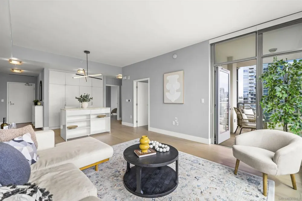 575 6th Ave #804 San Diego, CA 92101