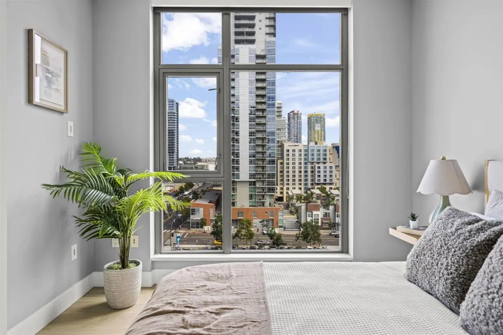 575 6th Ave #804 San Diego, CA 92101