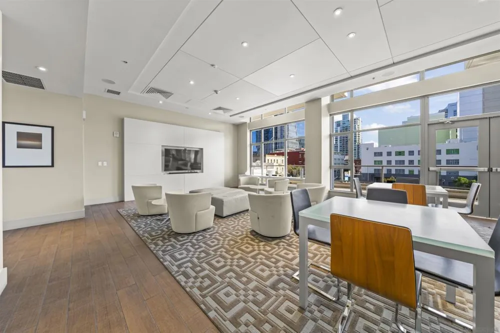 575 6th Ave #804 San Diego, CA 92101