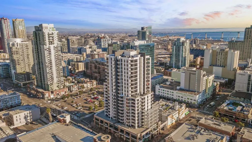 575 6th Ave #804 San Diego, CA 92101