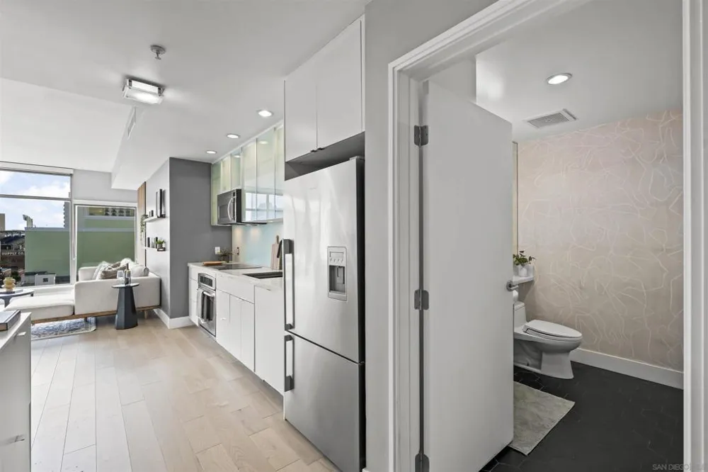 575 6th Ave #804 San Diego, CA 92101