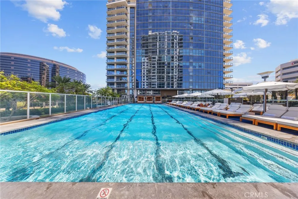 9 MacArthur Place #N502 Santa Ana, CA 92707