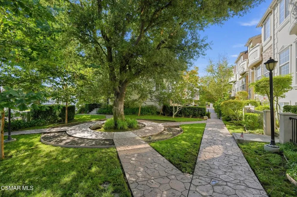 4106 W Kling Street Burbank, CA 91505