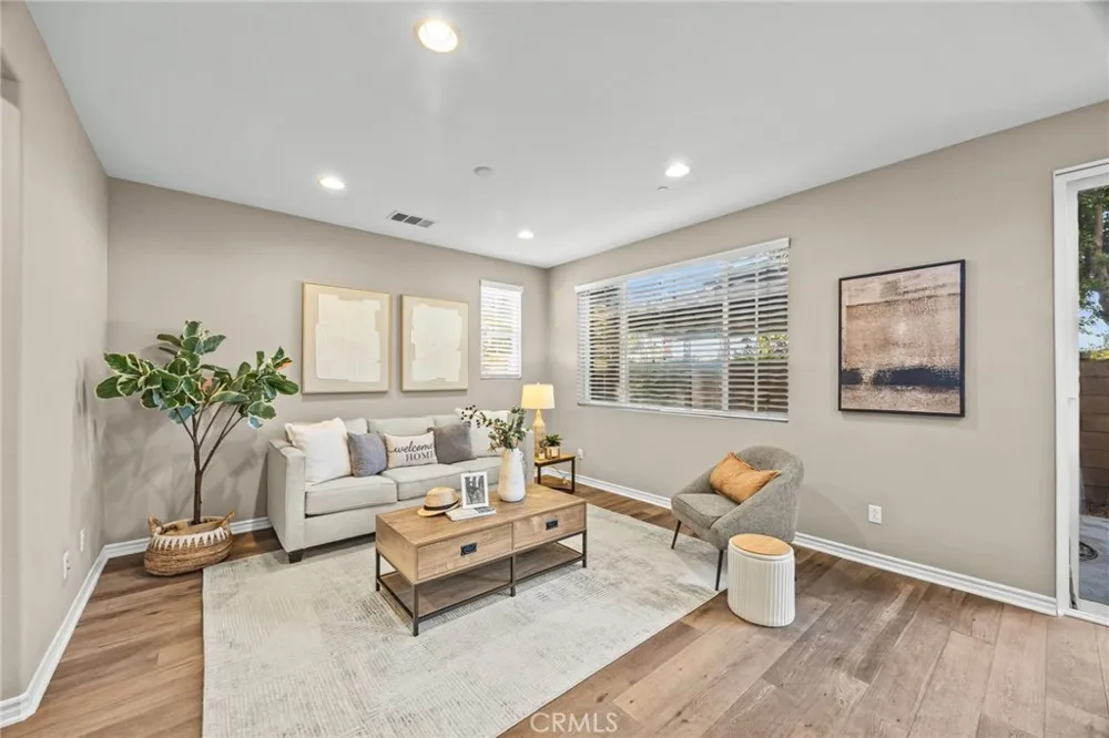 15813 Perrine Lane La Mirada, CA 90638