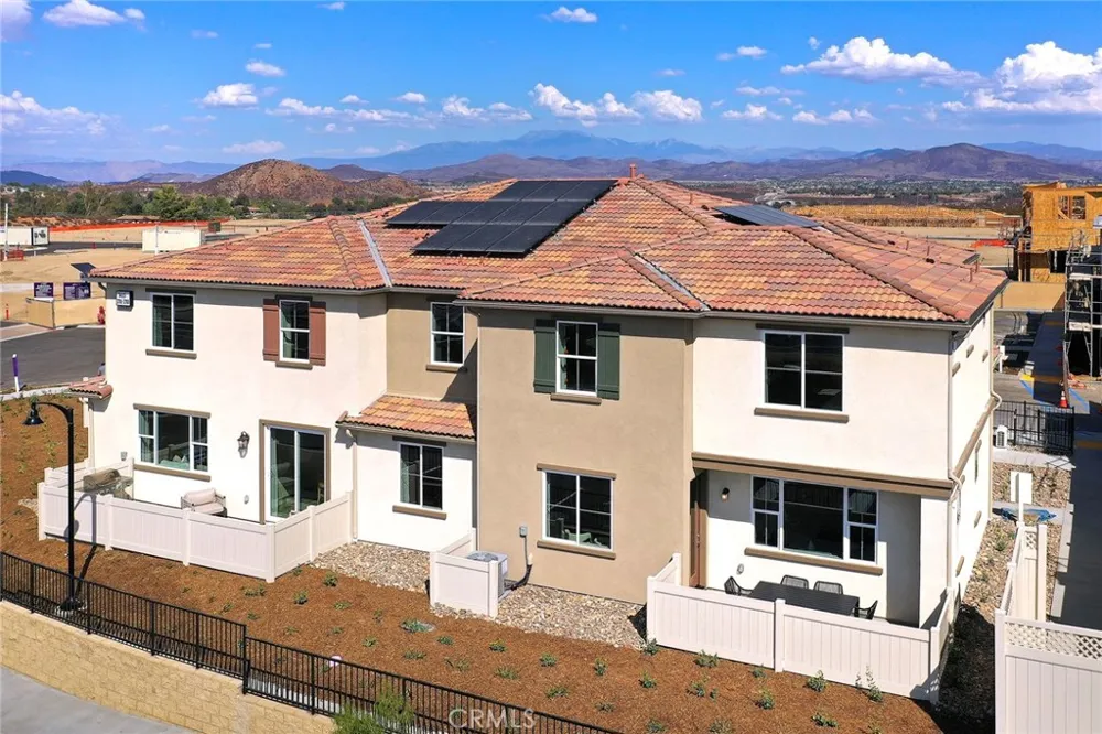 36135 Tessa Avenue #2002 Murrieta, CA 92563