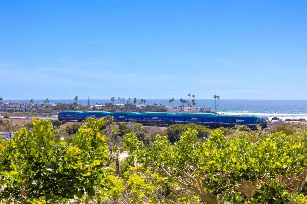 117 Via De La Valle Del Mar, CA 92014