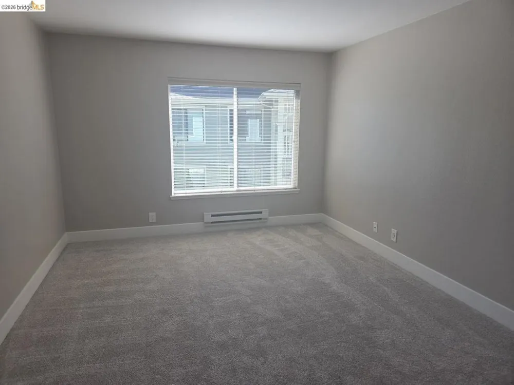 202 Shoreline CT Richmond, CA 94804