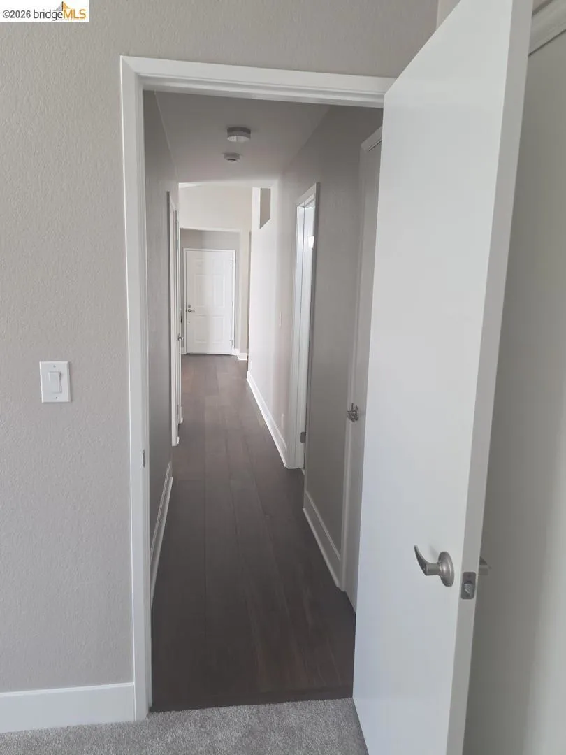 202 Shoreline CT Richmond, CA 94804
