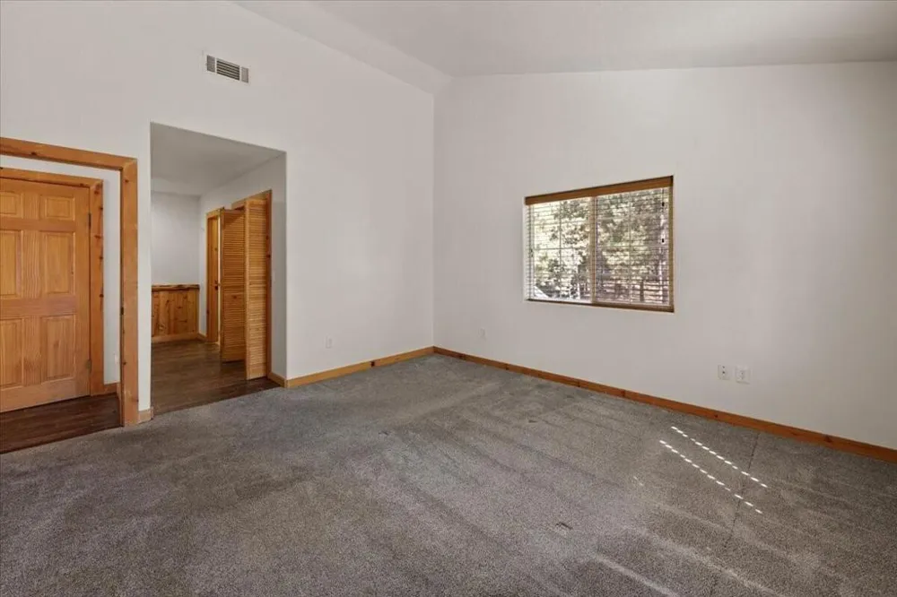 432 Chip-O-Wood Big Bear, CA 92315