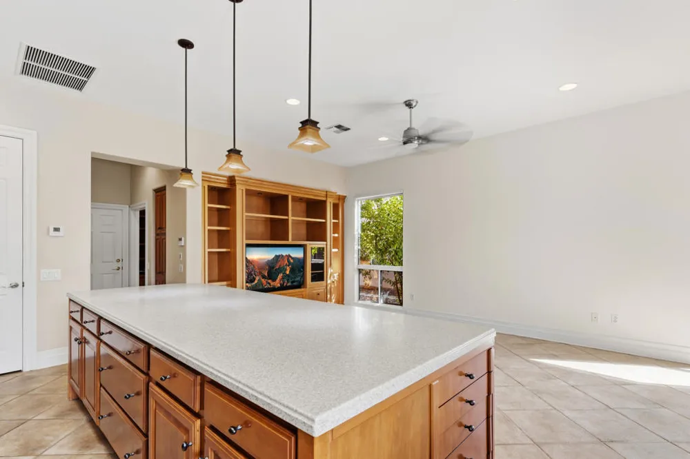 35690 Royal Sage Court Palm Desert, CA 92211