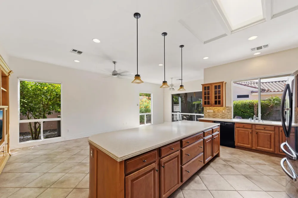 35690 Royal Sage Court Palm Desert, CA 92211