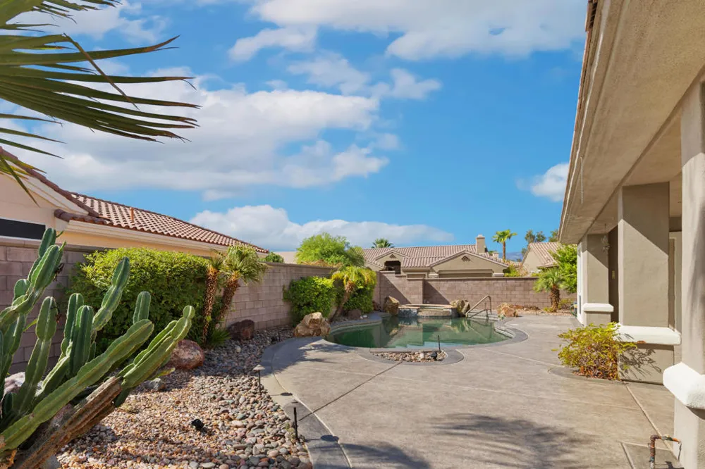 35690 Royal Sage Court Palm Desert, CA 92211