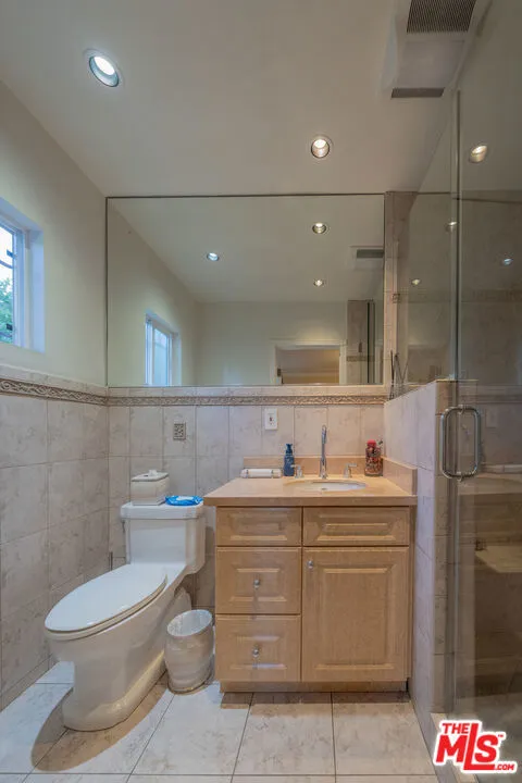 516 Crescent Heights Boulevard Los Angeles, CA 90048