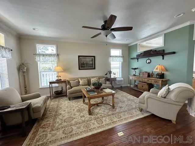 3449 Don Arturo Drive Carlsbad, CA 92010