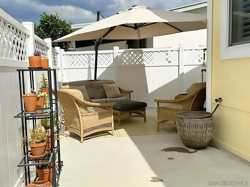 3449 Don Arturo Drive Carlsbad, CA 92010