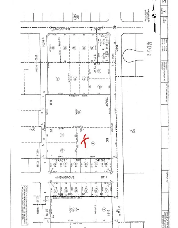 15 15th Lancaster, CA 93535