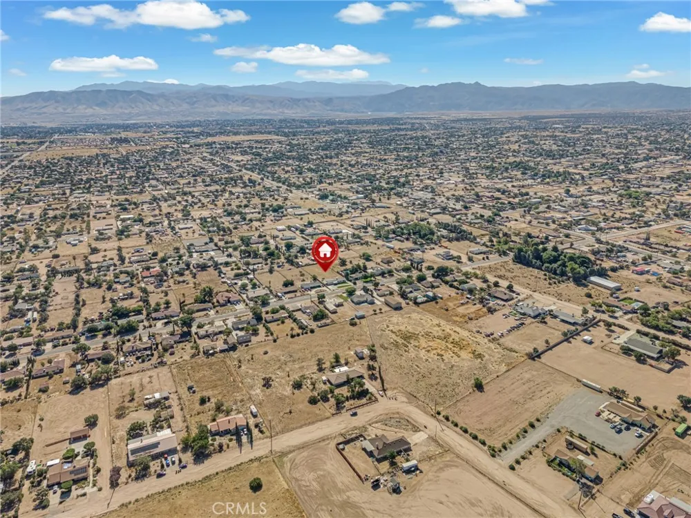 8967 Hickory Avenue Hesperia, CA 92345