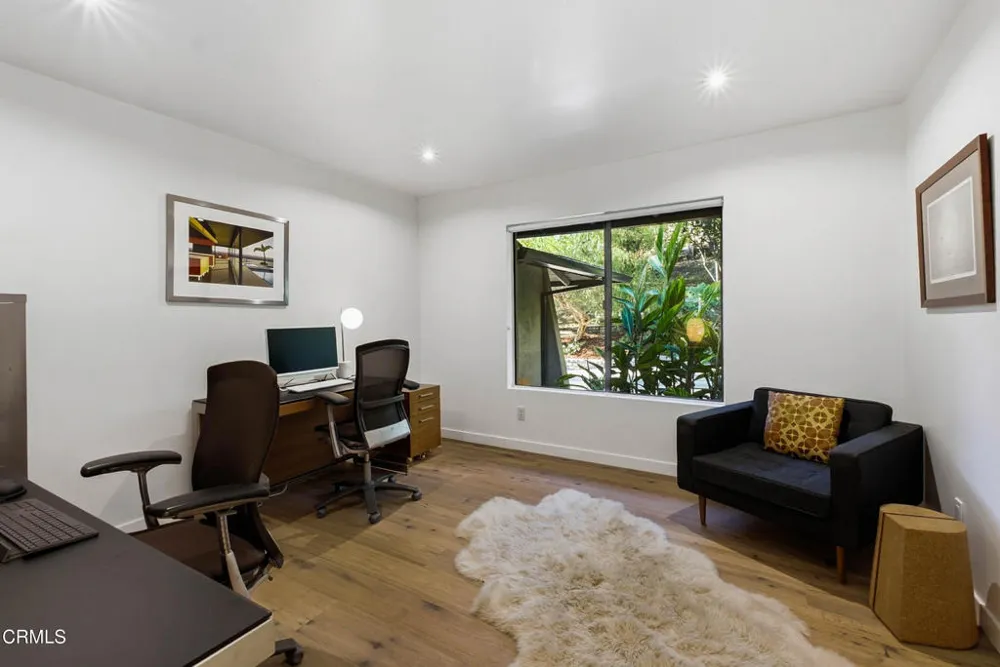 3616 E Chevy Chase Drive Glendale, CA 91206