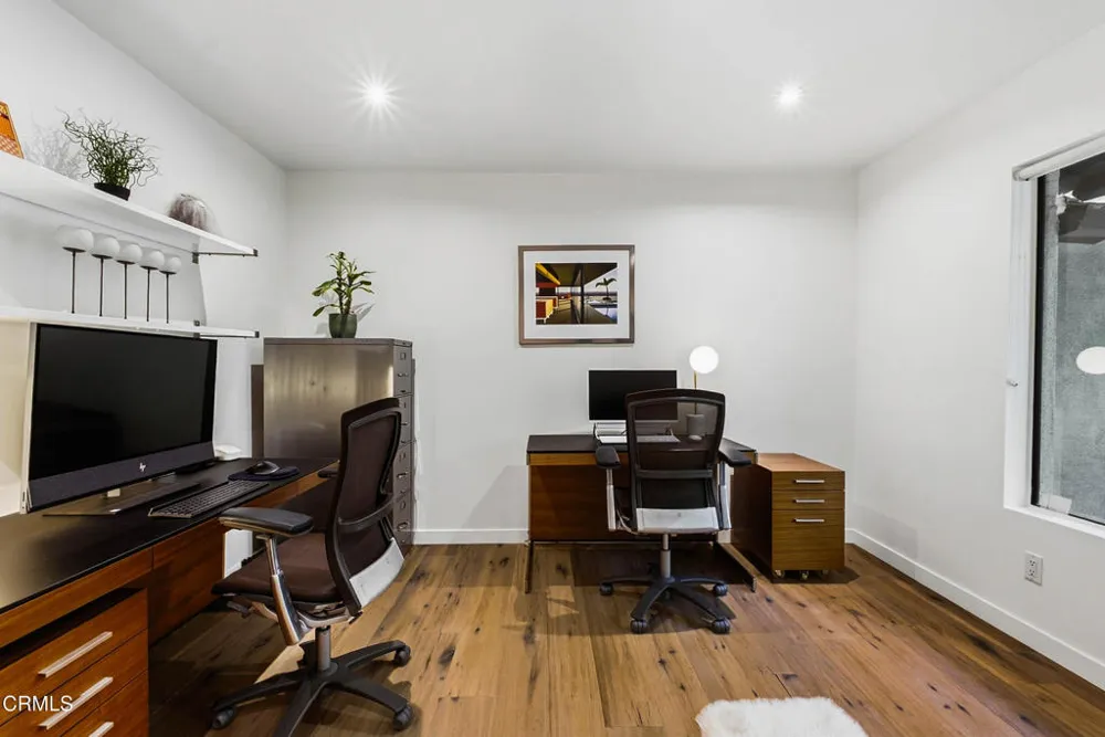 3616 E Chevy Chase Drive Glendale, CA 91206