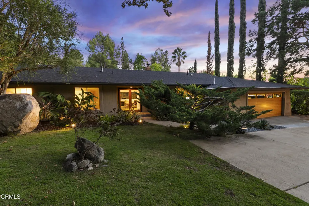 3616 E Chevy Chase Drive Glendale, CA 91206