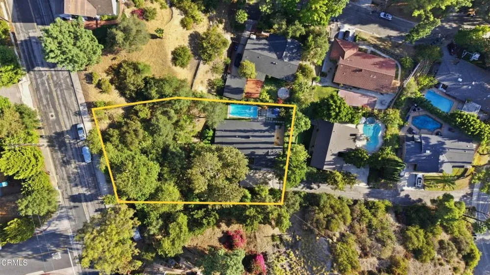 3616 E Chevy Chase Drive Glendale, CA 91206