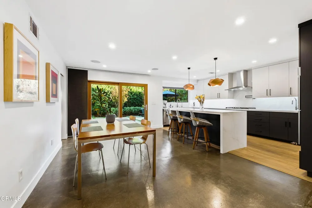 3616 E Chevy Chase Drive Glendale, CA 91206