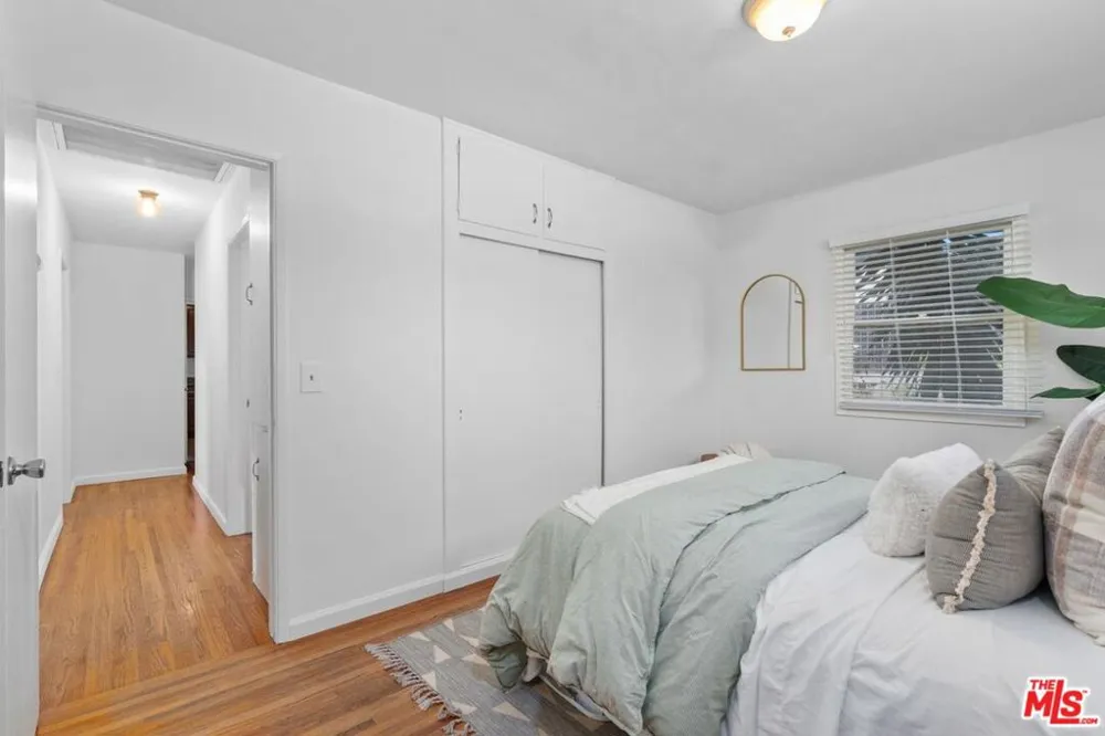 1049 Newhill Street Glendora, CA 91741