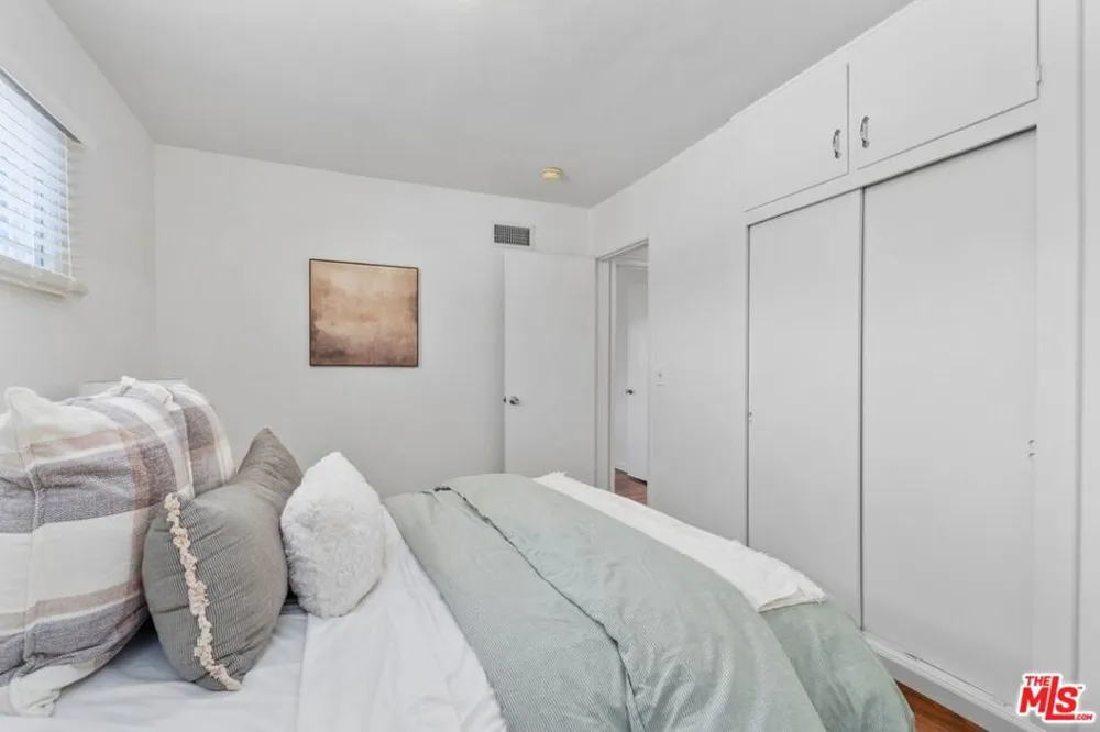 1049 Newhill Street Glendora, CA 91741