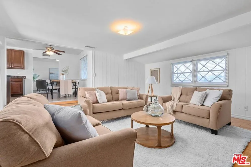 1049 Newhill Street Glendora, CA 91741