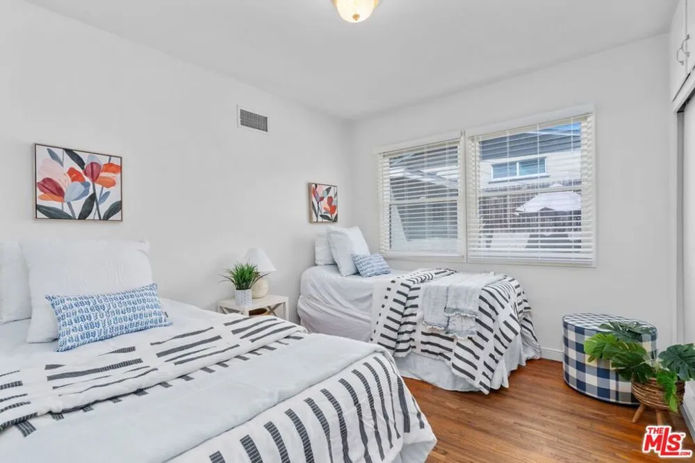 1049 Newhill Street Glendora, CA 91741