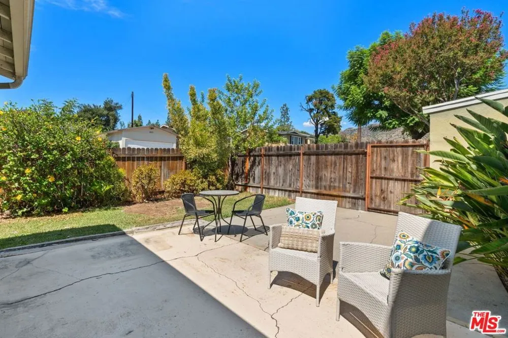 1049 Newhill Street Glendora, CA 91741