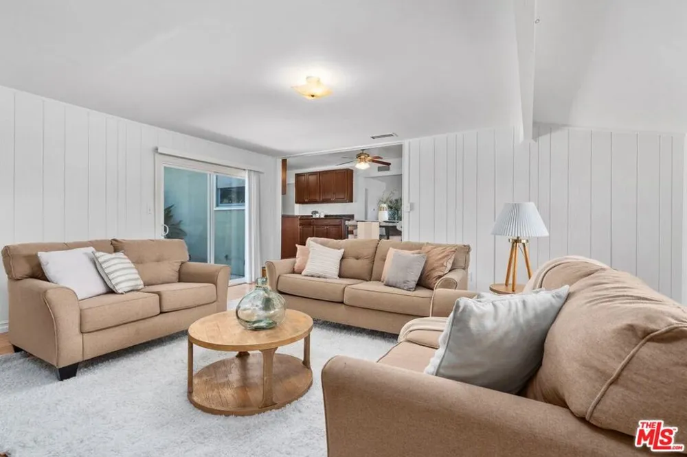 1049 Newhill Street Glendora, CA 91741