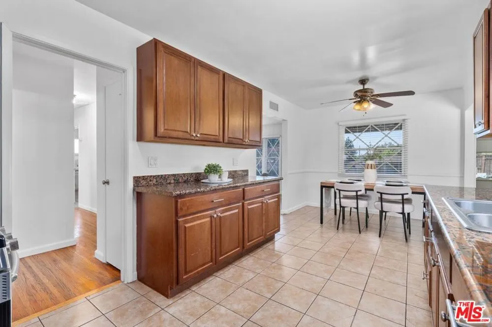 1049 Newhill Street Glendora, CA 91741