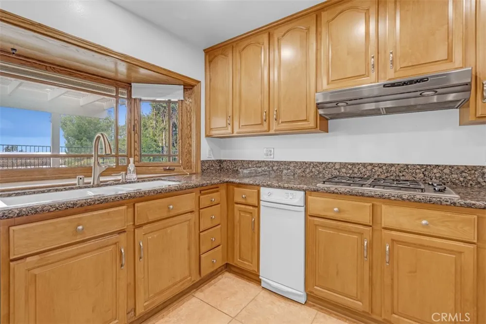 551 S Paseo Lucero Anaheim, CA 92807