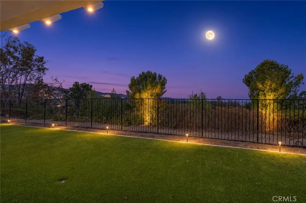 551 S Paseo Lucero Anaheim, CA 92807