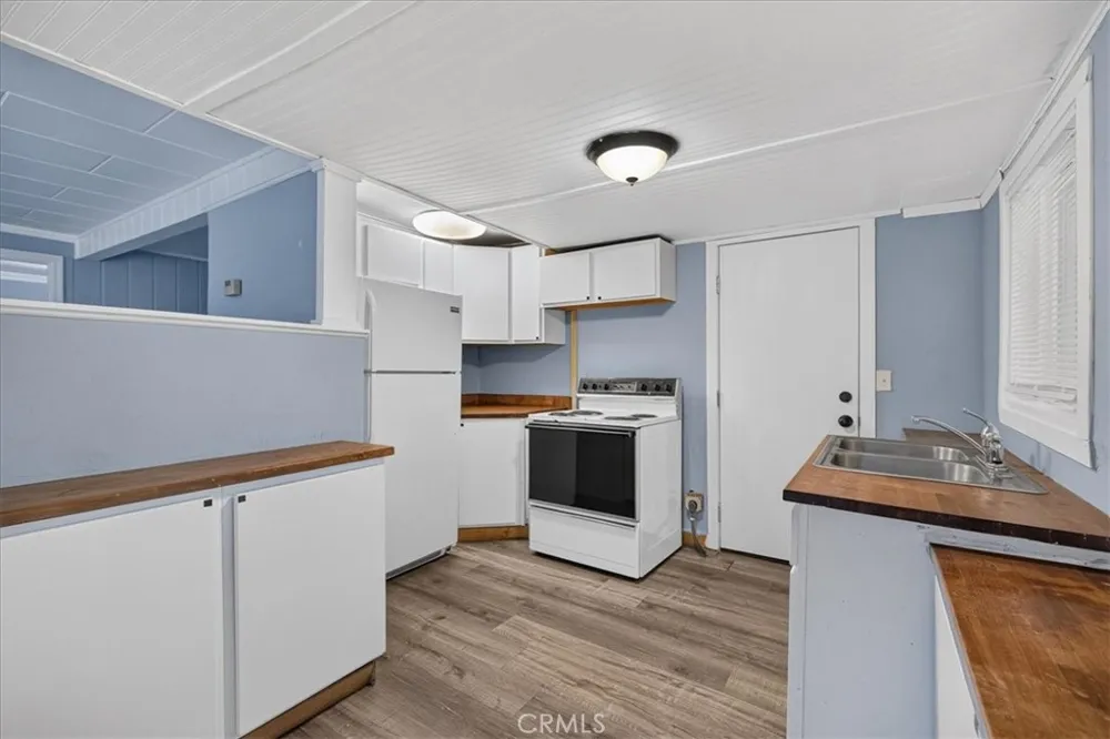 25192 Center Street Los Molinos, CA 96055