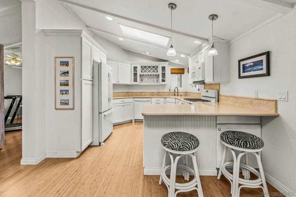 2250 Broadway #42 Escondido, CA 92026