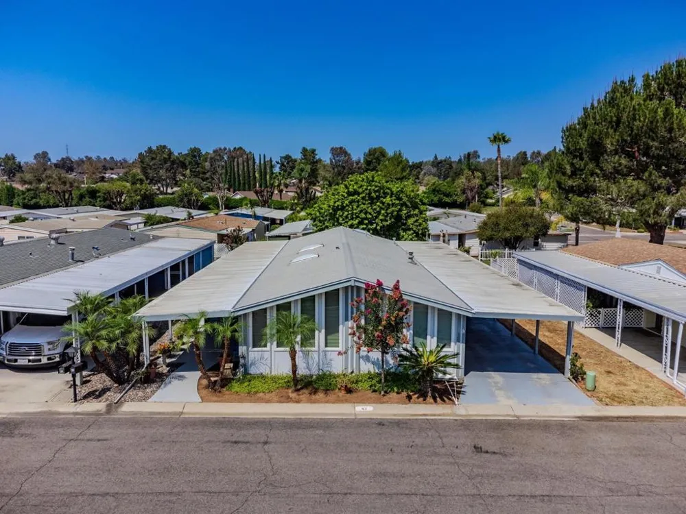 2250 Broadway #42 Escondido, CA 92026